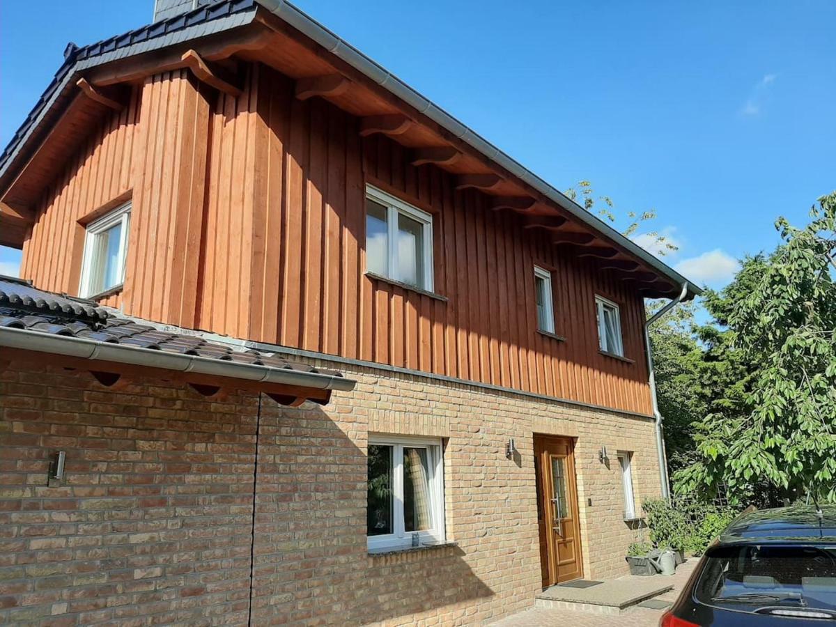 Ferienhaus Flotte Biene In Buggow Rubkow Eksteriør billede